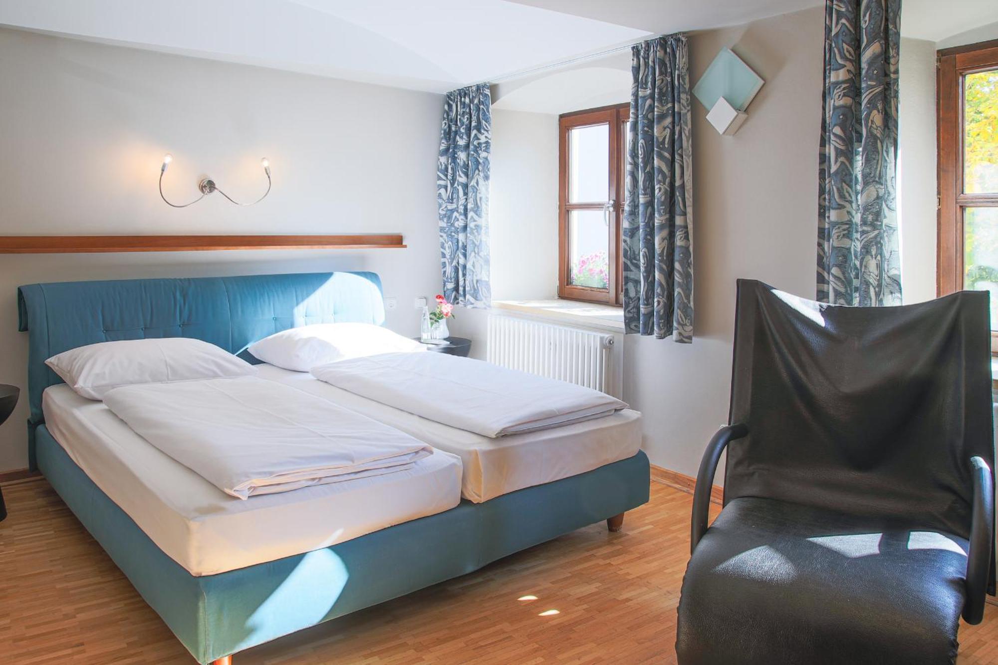 Hotel Klostergasthof Thierhaupten Eksteriør billede